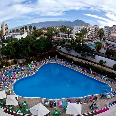 Pirámides Playa de las Americas (Tenerife)
