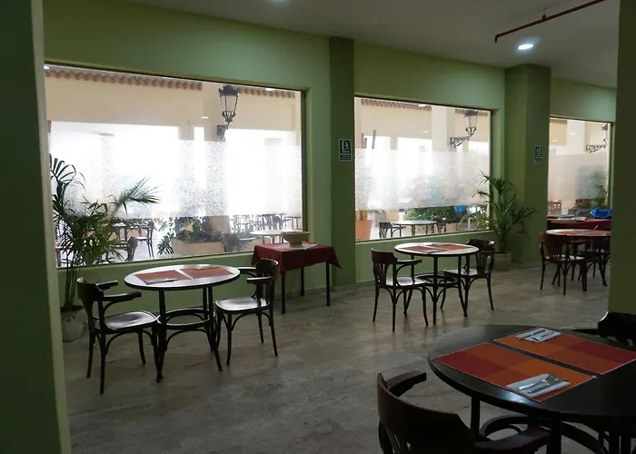 Apartament Piramides