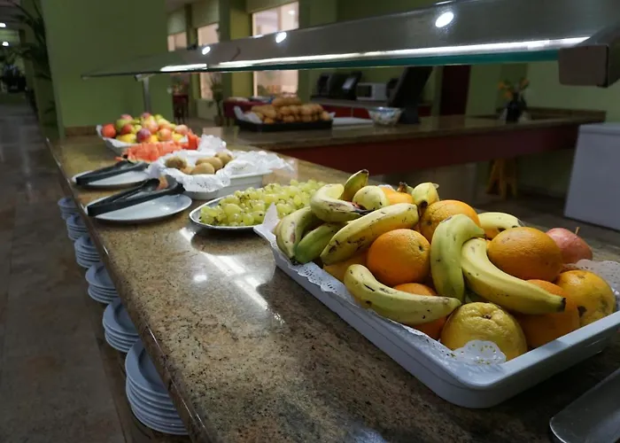 Piramides 아파트 아데제