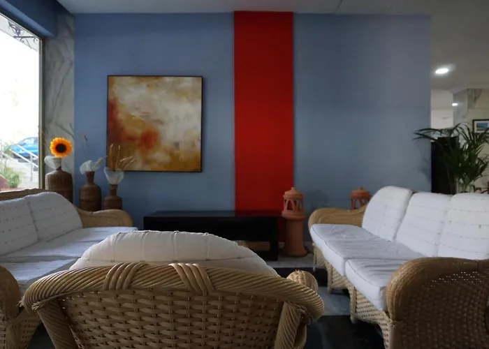 Piramides 아파트 아데제